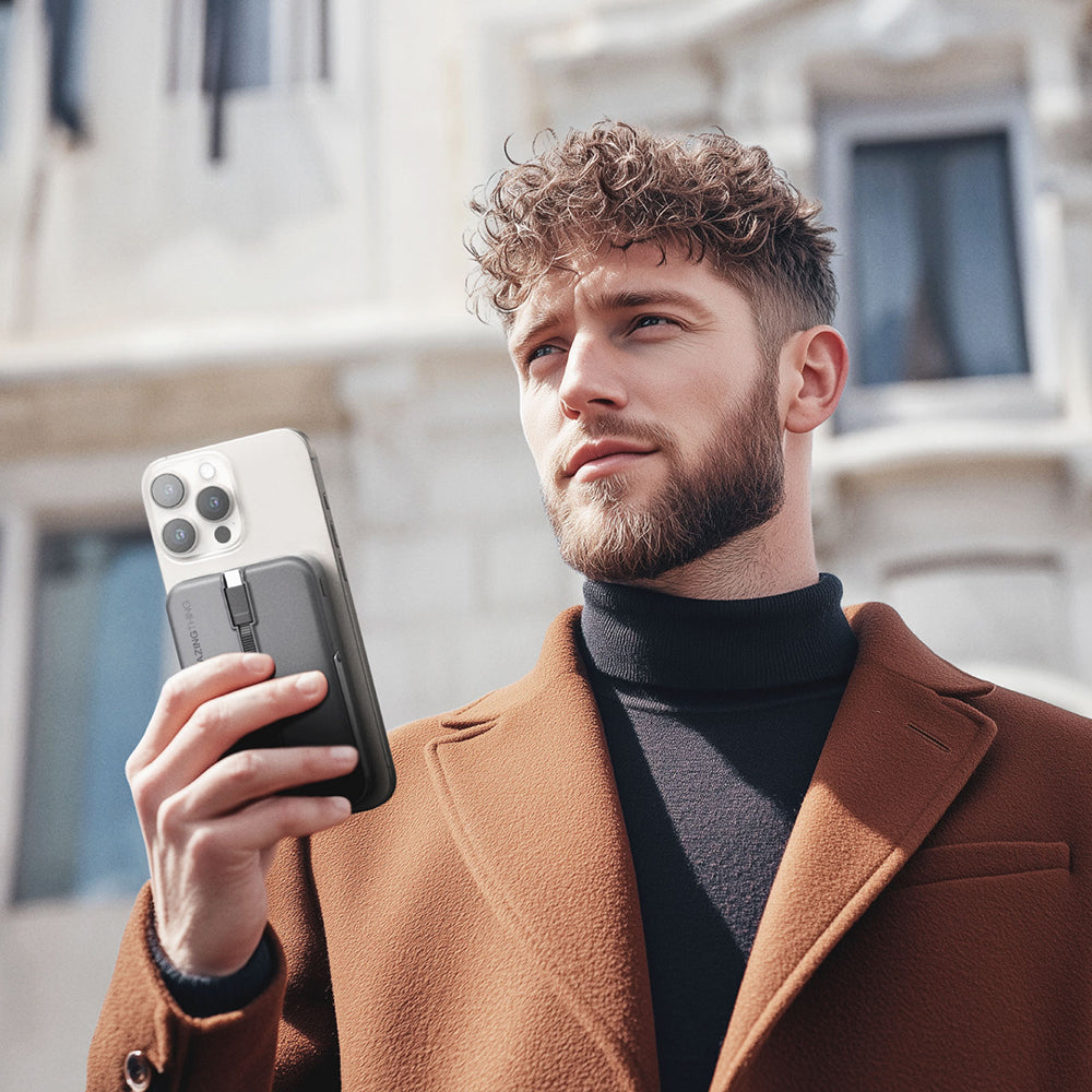 Amazingthing Thunder Go Akıllı Saat Kablosuz Şarj Özellikli PD 22.5W Standlı Wireless Powerbank 15W 10000mAh