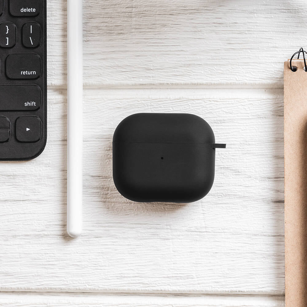Airpods 3. Nesil Kılıf Yumuşak Dokunuşlu Likit Silikon Tasarımlı Lisanslı Switcheasy Skin Kılıf