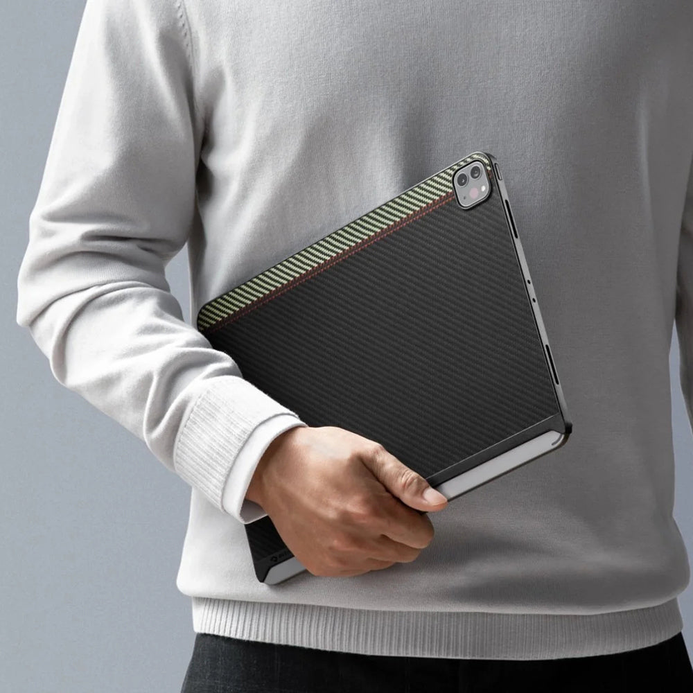 iPad Pro 11 2021 (3.Nesil) Kılıf Aramid Fiber Pitaka Ultra-Slim Classic Serisi Tablet Kılıf