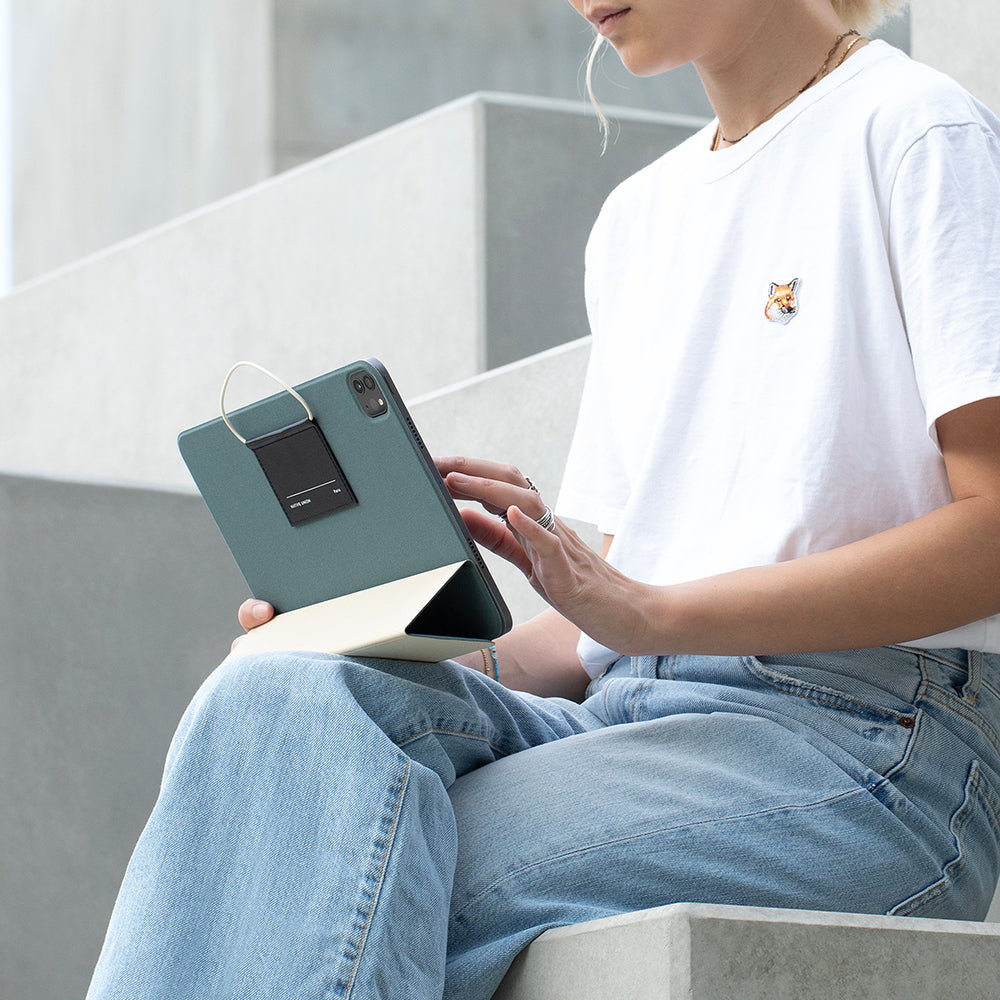 iPad Pro 12.9 2022 M2 Native Union W.F.A Folio Serisi Katlanabilir Standlı Tablet Kılıfı