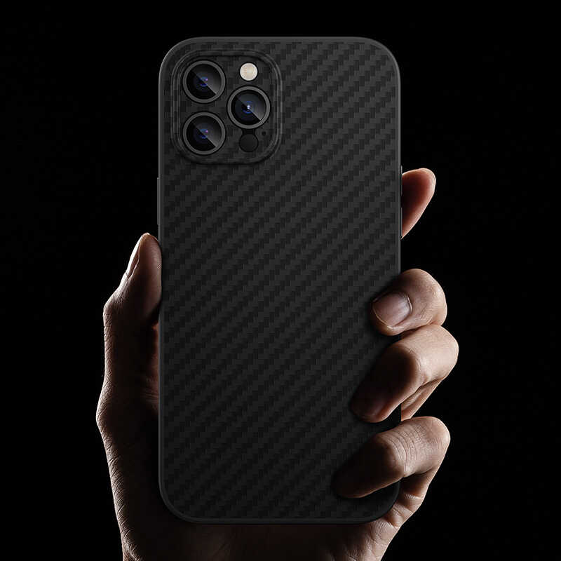 iPhone 12 Pro Max Kılıf Karbon Fiber Benks Hybrid Kevlar Kılıf