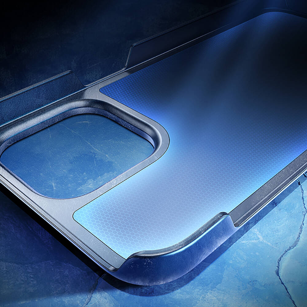 iPhone 12 Pro Max Kılıf M-safe Şarj Özellikli Soğutucu Benks Biliz Kılıf