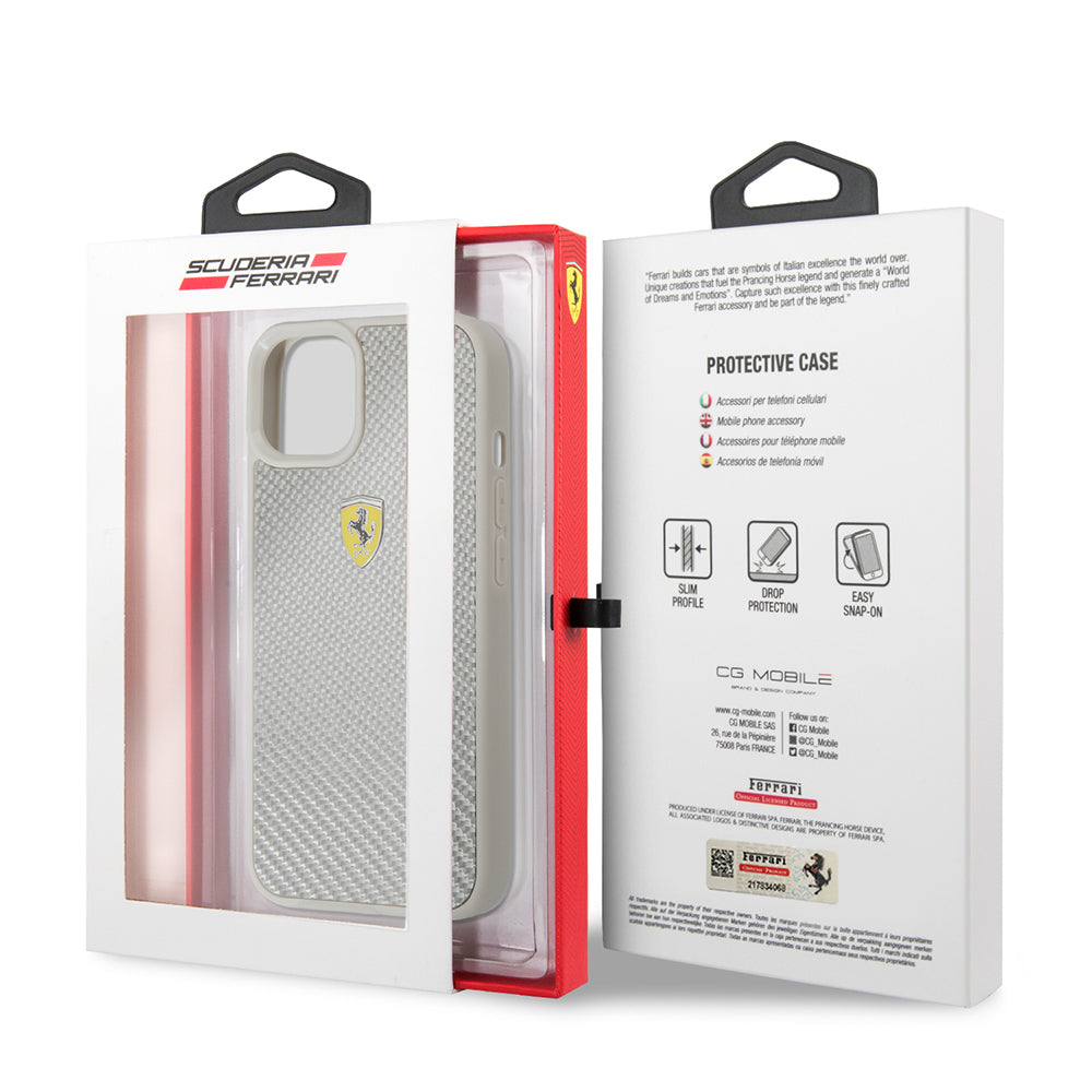 iPhone 13 Kılıf Ferrari Orijinal Lisanlı Klasik Metal Logolu Karbon Dizayn Kılıf