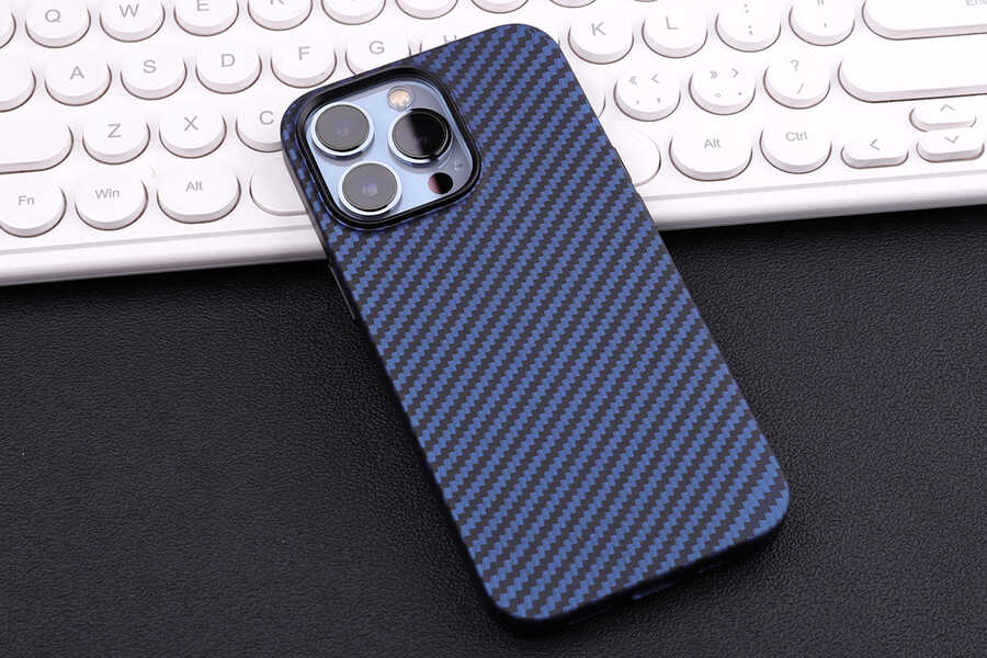 iPhone 13 Pro Kılıf Karbon Fiber Tasarımlı Zore Karbono Kılıf