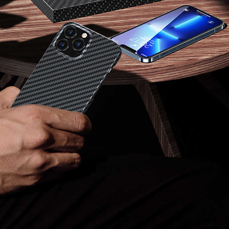 iPhone 13 Pro Max Kılıf Benks Aramid M-safe 3 in 1 Set