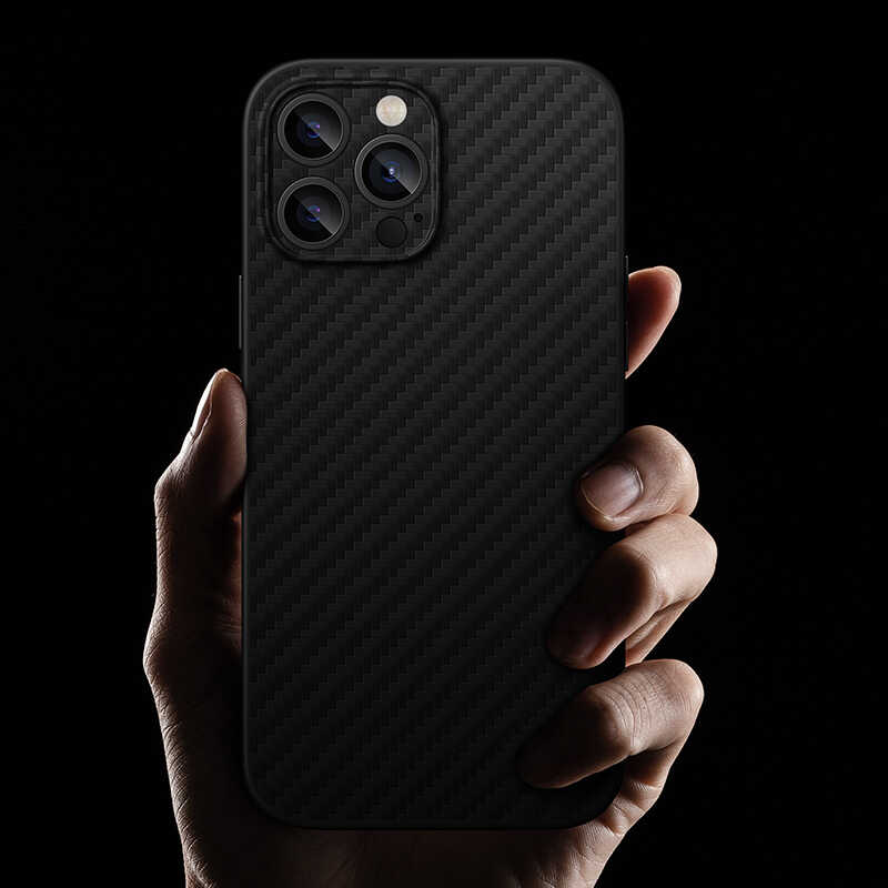 iPhone 13 Pro Max Kılıf Karbon Fiber Benks Hybrid Kevlar Kılıf