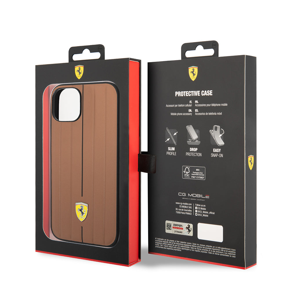 iPhone 14 Kılıf Ferrari Orijinal Lisanslı Deri Arka Yüzey Metal Logolu Şerit Tasarımlı Kılıf