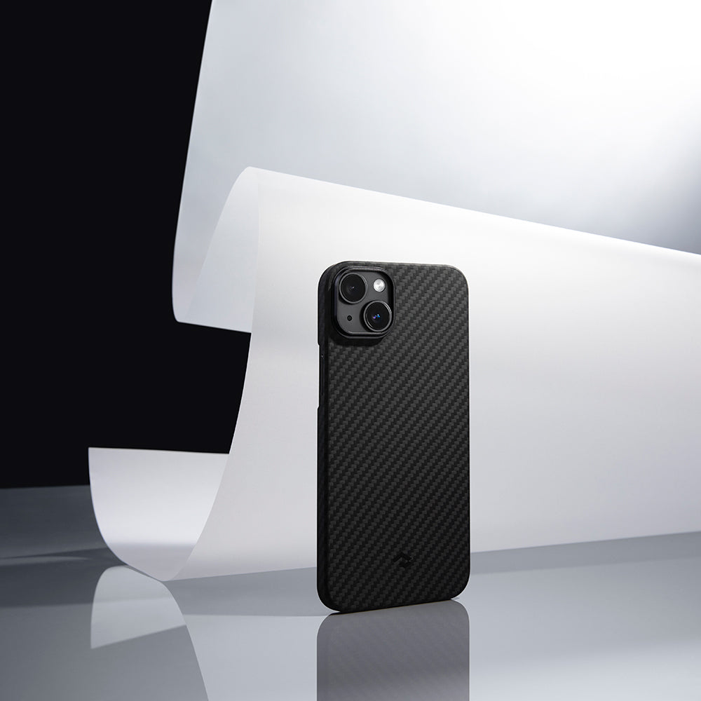 iPhone 14 Kılıf M-safe Şarj Özellikli 1500D Aramid Karbon Fiber Pitaka Ultra-Slim Classic Serisi Black-Grey Twill Kılıf