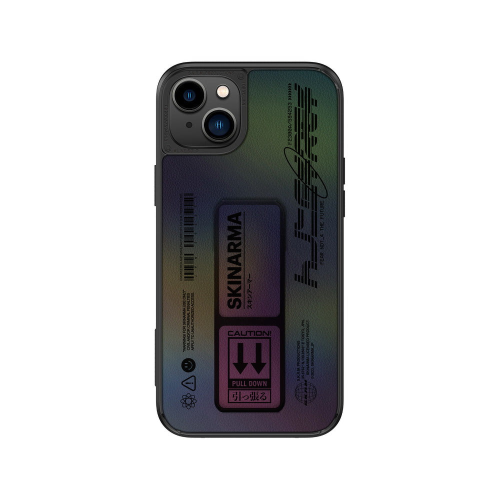 iPhone 14 Kılıf SkinArma Holografik Tasarımlı Standlı Deri Görünümlü Kira Kobai Kılıf