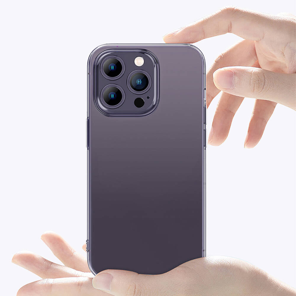 iPhone 14 Pro Max Kılıf Airbagli Şeffaf Darbe Emici Silikon Tasarımlı Recci Clarity Serisi Kılıf