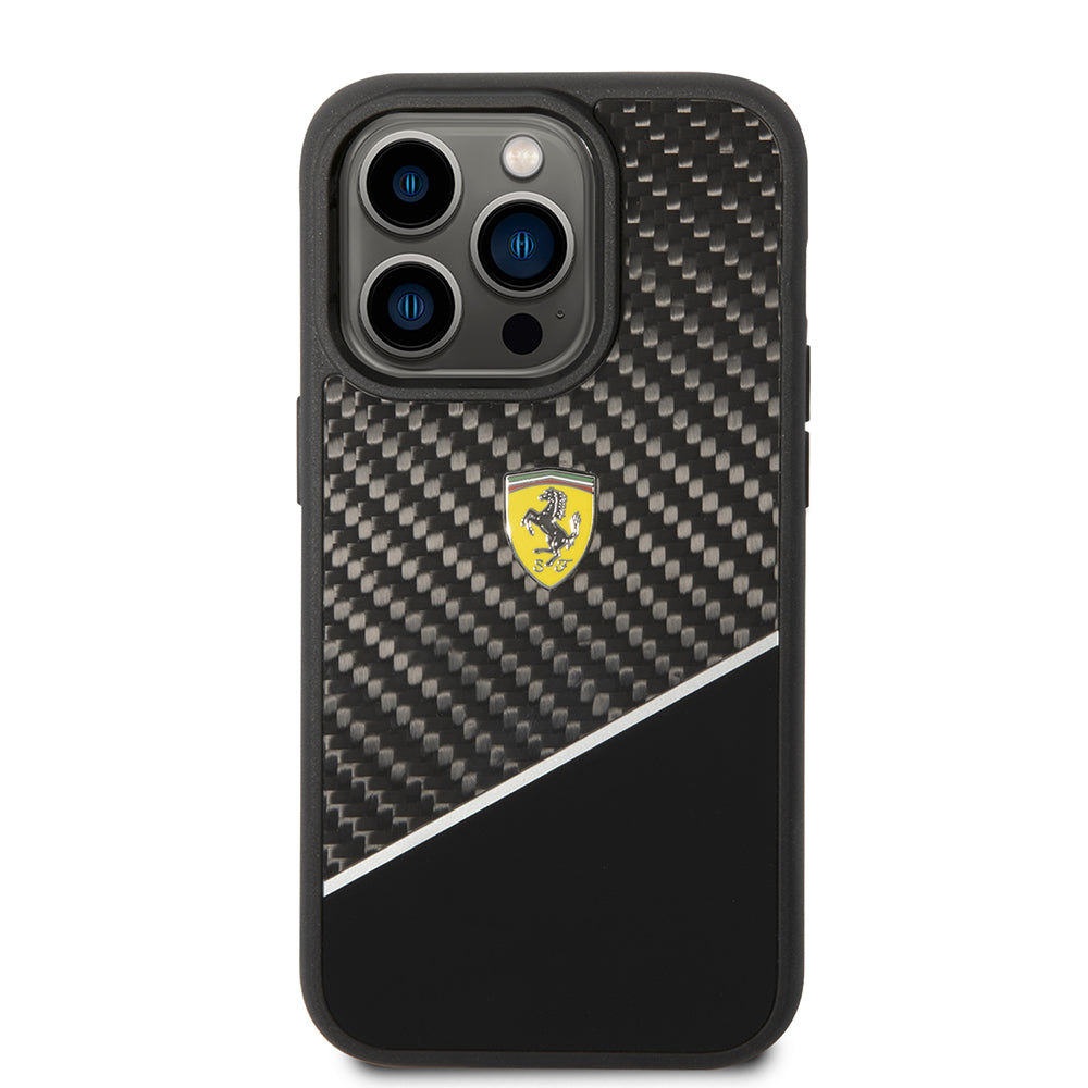 iPhone 14 Pro Max Kılıf Ferrari Orijinal Lisanlı Klasik Metal Logolu Karbon Şerit Desenli Kılıf
