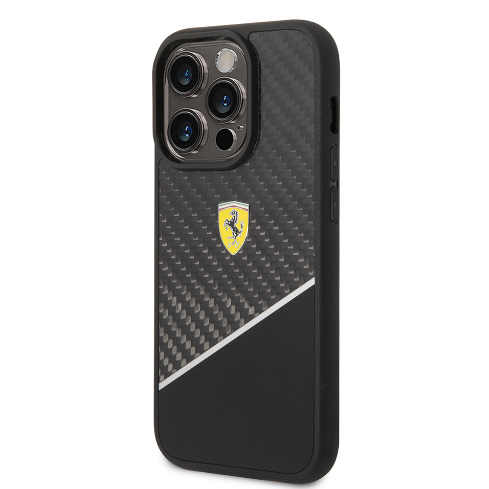 iPhone 14 Pro Max Kılıf Ferrari orijinal Lisanlı Klasik Metal Logolu Karbon Şerit Desenli Kılıf