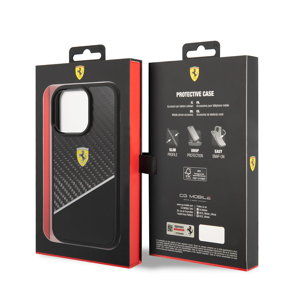 iPhone 14 Pro Max Kılıf Ferrari orijinal Lisanlı Klasik Metal Logolu Karbon Şerit Desenli Kılıf