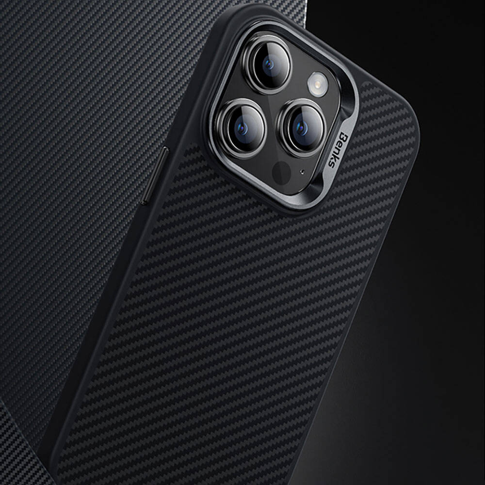 iPhone 14 Pro Max Kılıf Karbon Fiber M-safe Şarj Özellikli Benks Hybrid ArmorPro 600D Kevlar Kılıf