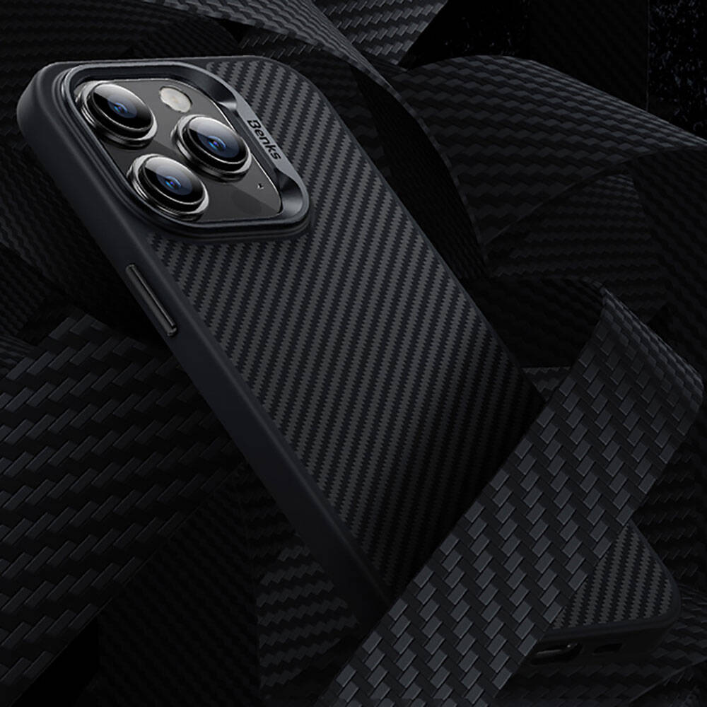 iPhone 14 Pro Max Kılıf Karbon Fiber M-safe Şarj Özellikli Benks Hybrid ArmorPro 600D Kevlar Kılıf