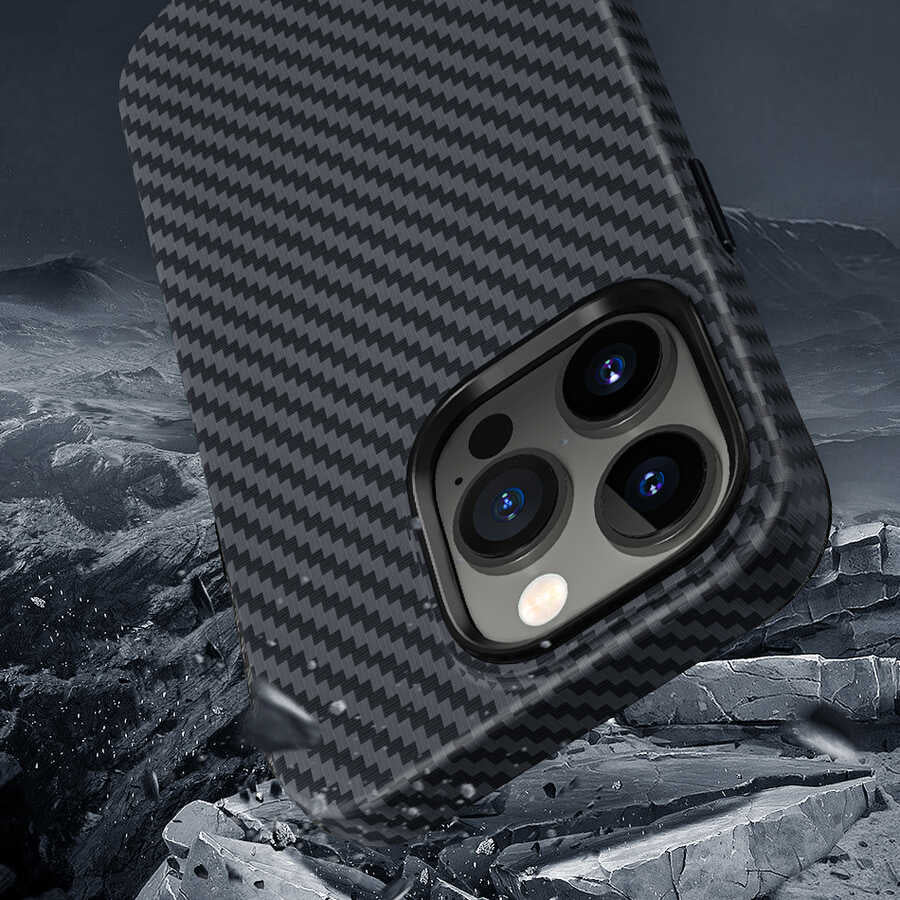 iPhone 14 Pro Max Kılıf Wiwu Karbon Fiber Görünümlü M-safe Wireless Şarj Özellikli Kabon Kılıf