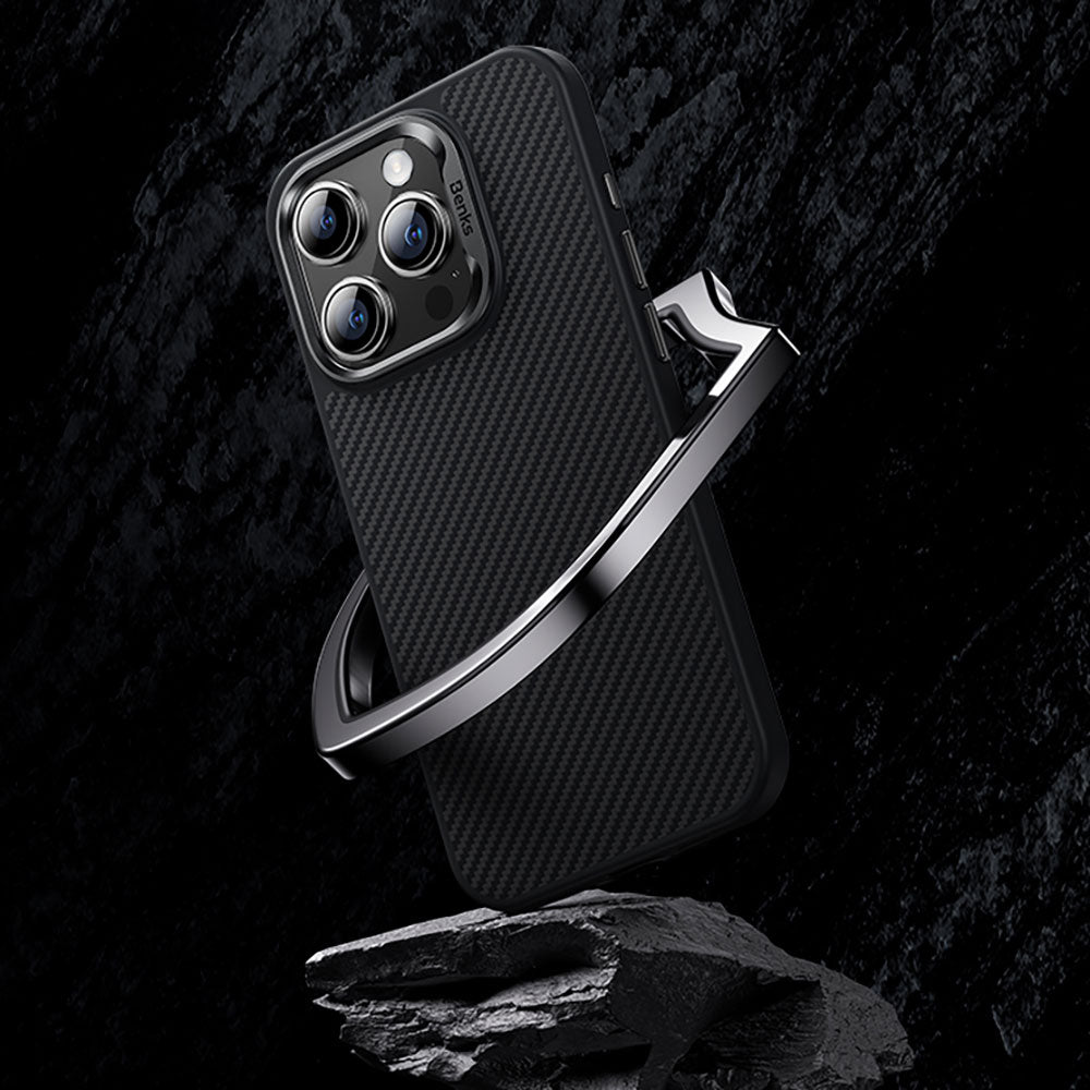 iPhone 15 Kılıf Karbon Fiber M-safe Şarj Özellikli Benks Hybrid ArmorPro 600D Kevlar Kılıf