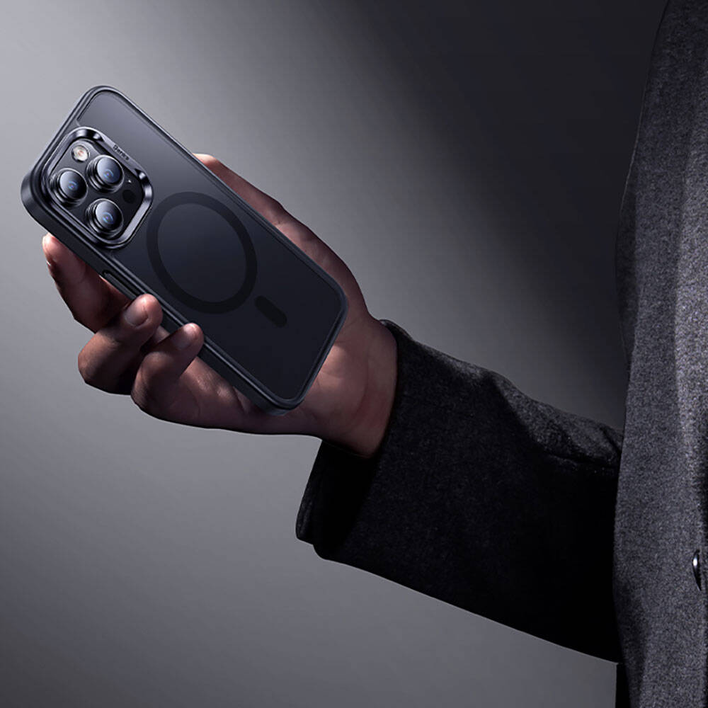 iPhone 15 Kılıf M-safe Şarj Özellikli Benks Mist Protective Kılıf