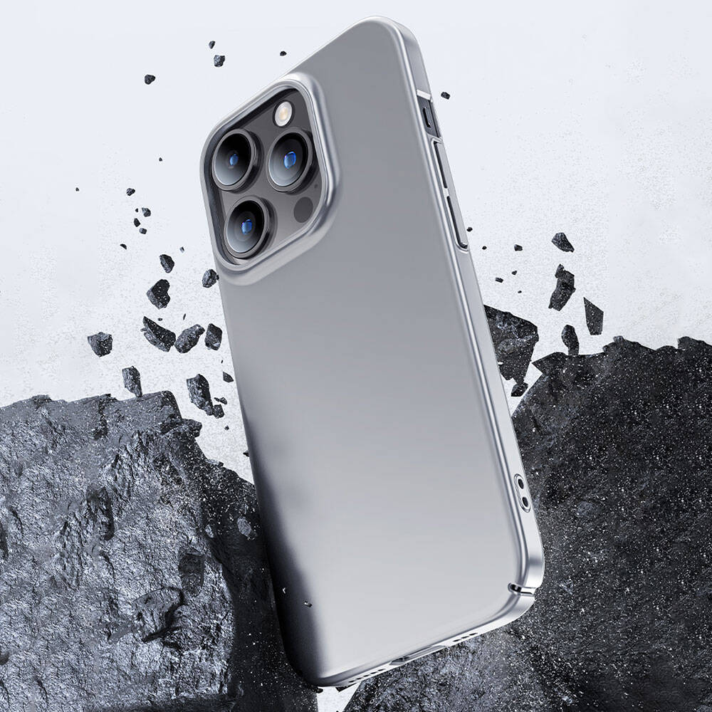 iPhone 15 Pro Kılıf Benks Ultra İnce PC Kılıf