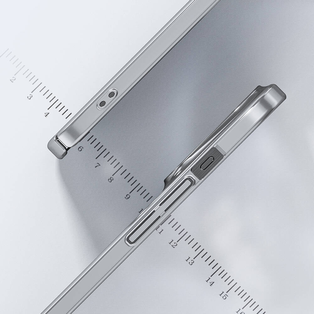 iPhone 15 Pro Kılıf Benks Ultra İnce PC Kılıf