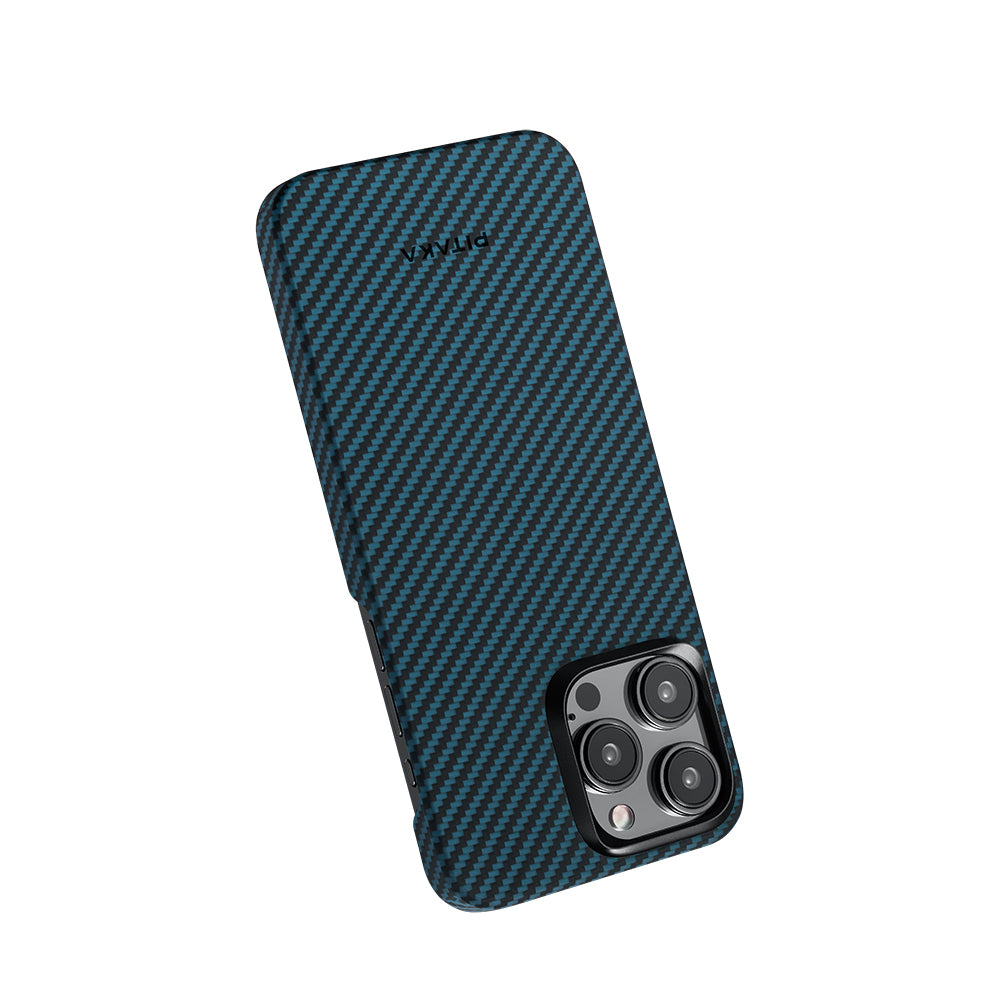 iPhone 15 Pro Kılıf M-safe Şarj Özellikli 1500D Aramid Karbon Fiber Pitaka Ultra-Slim Classic Serisi Black-Blue Twill Kılıf