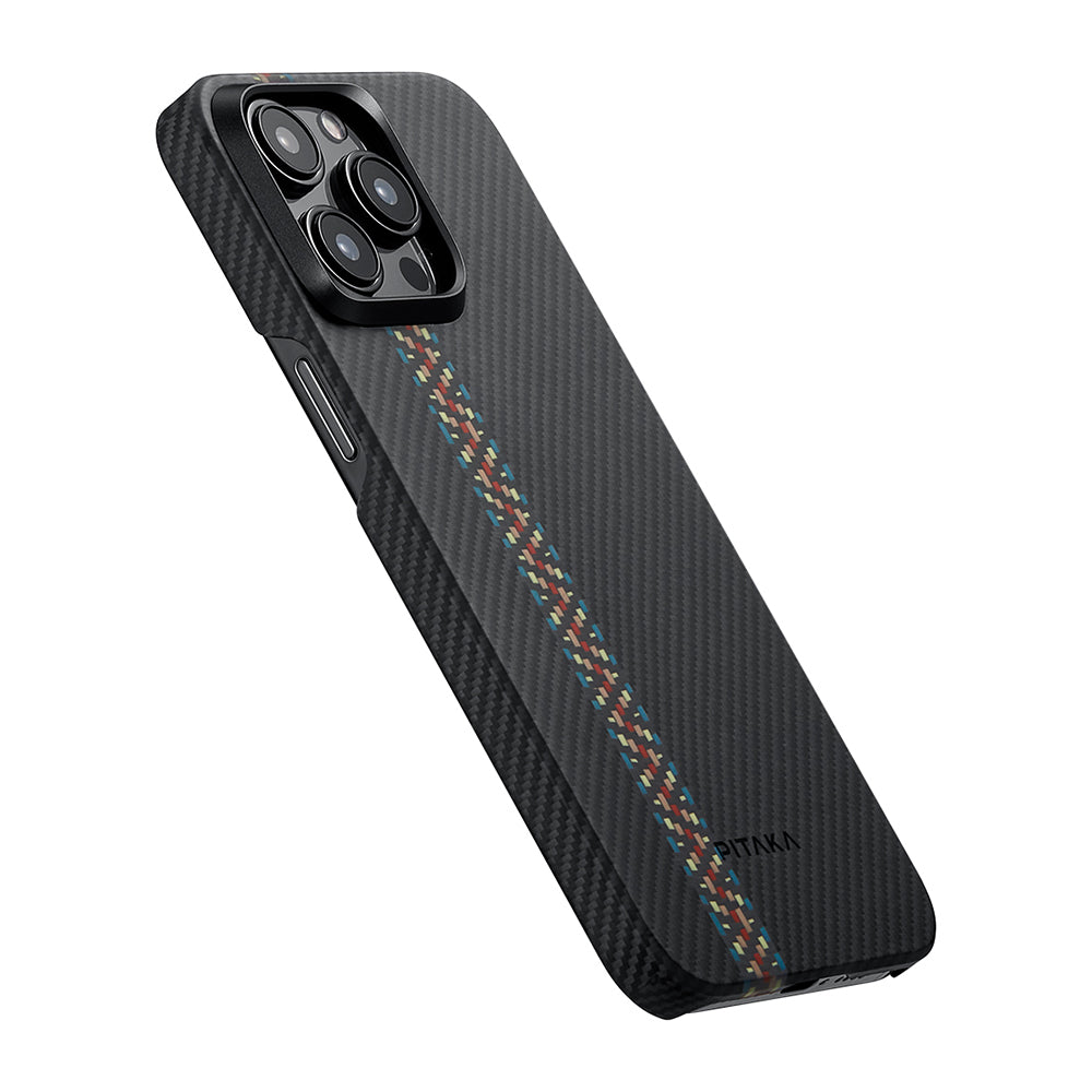 iPhone 15 Pro Kılıf M-safe Şarj Özellikli 600D Aramid Karbon Fiber Pitaka Tactile Woven Orchestra Serisi Rhapsody Kılıf