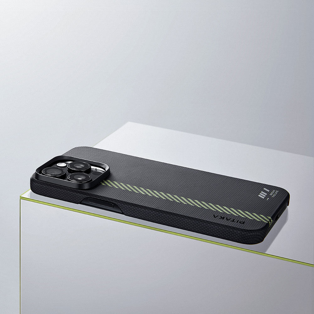 iPhone 15 Pro Kılıf M-safe Şarj Özellikli Aramid Karbon Fiber Pitaka Tactile Woven Break The Line Kılıf