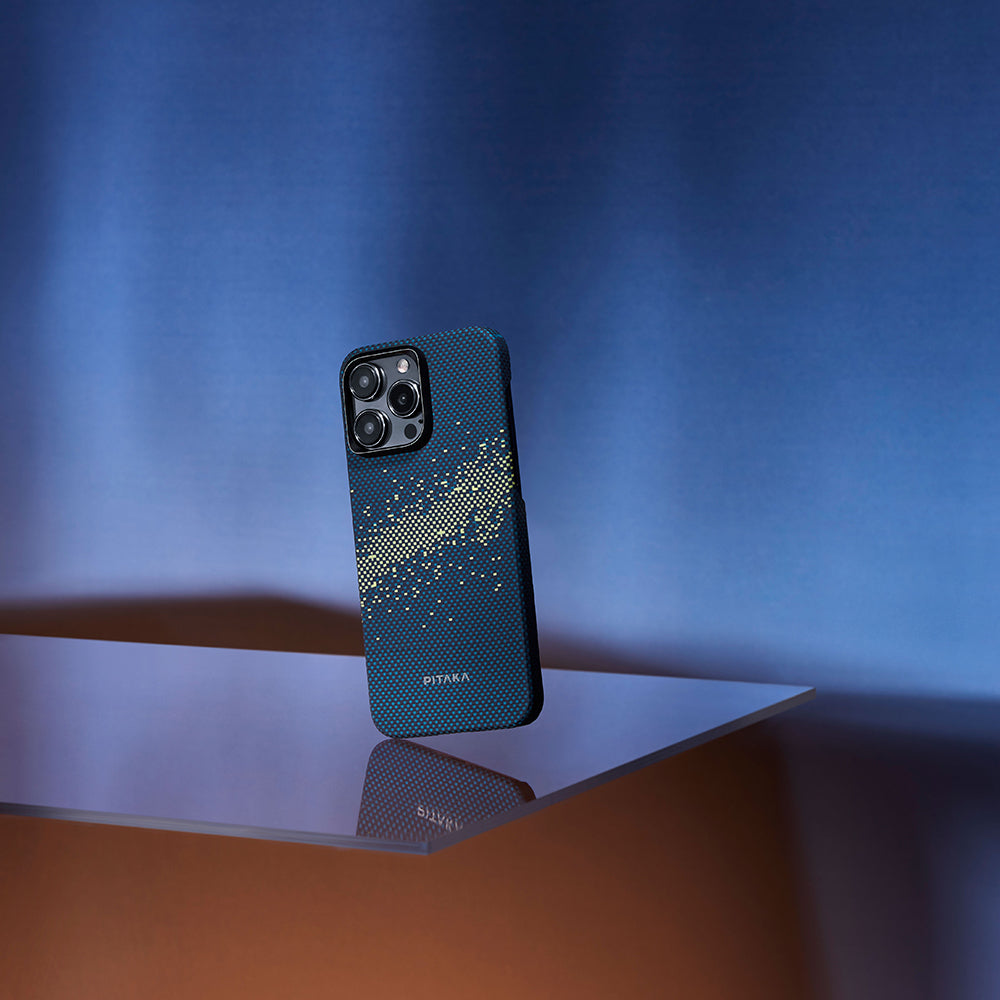 iPhone 15 Pro Kılıf M-safe Şarj Özellikli Aramid Karbon Fiber Pitaka Tactile Woven Starpeak Serisi Milky Way Galaxy Kılıf