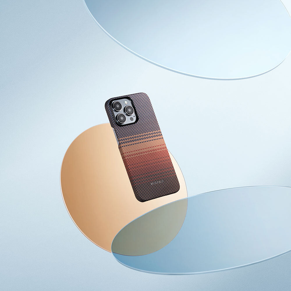 iPhone 15 Pro Kılıf M-safe Şarj Özellikli Aramid Karbon Fiber Pitaka Tactile Woven Sunset-Moonrise Serisi Sunset Kılıf