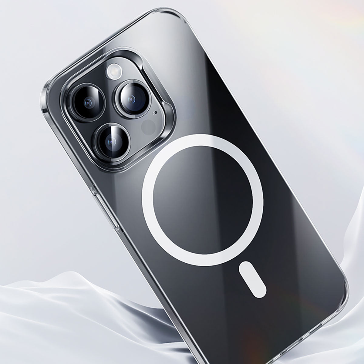 iPhone 15 Pro Kılıf M-safe Şarj Özellikli Benks Crystal Serisi Şeffaf Kılıf