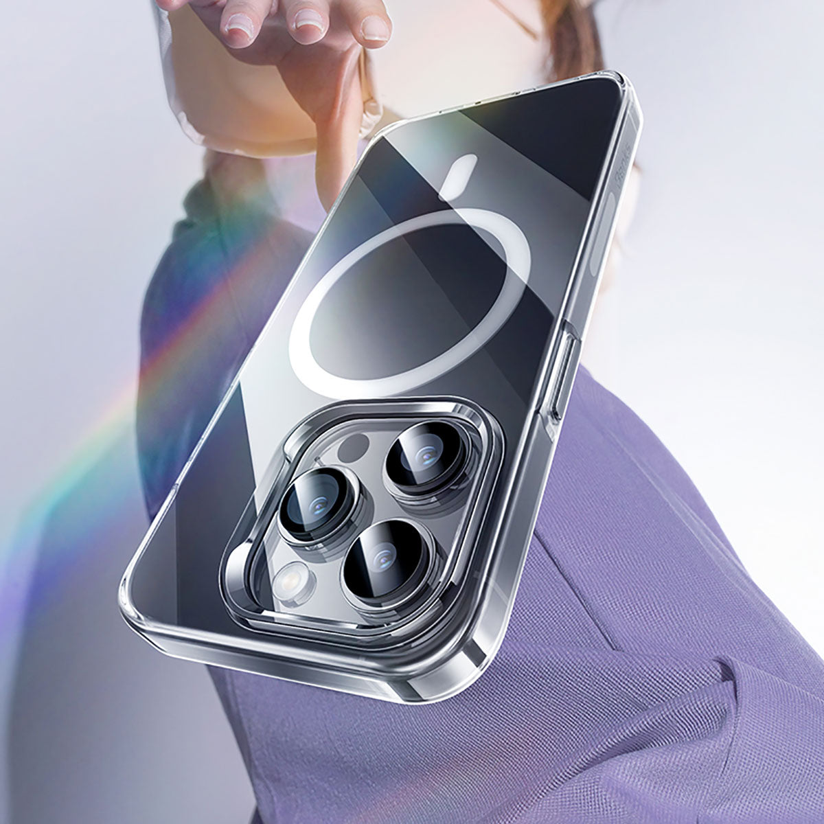 iPhone 15 Pro Kılıf M-safe Şarj Özellikli Benks Crystal Serisi Şeffaf Kılıf