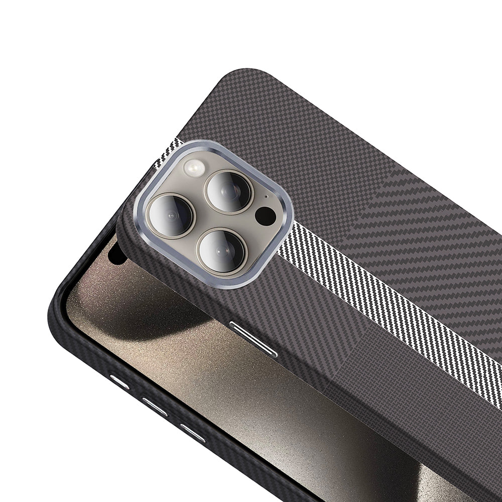 iPhone 15 Pro Kılıf M-safe Şarj Özellikli Karbon Fiber Görünümlü Zore Gros Kılıf