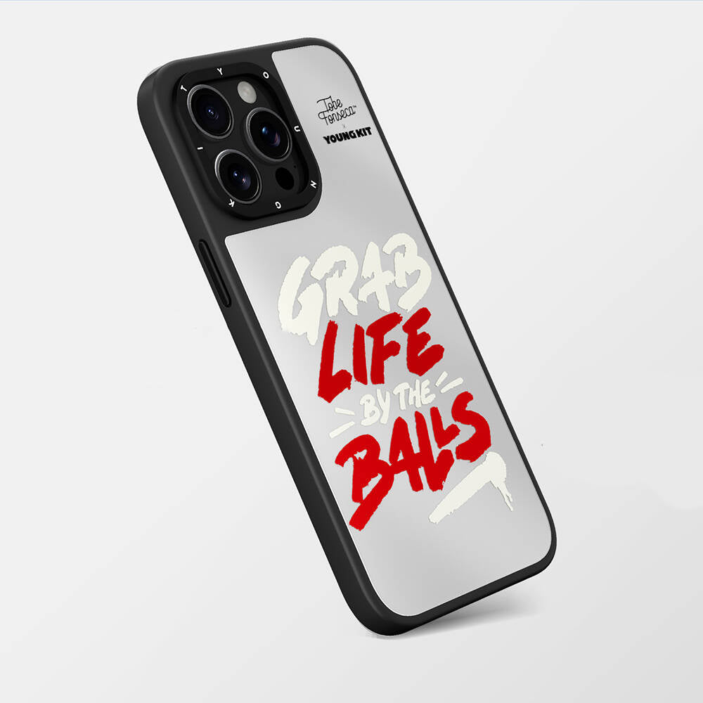 iPhone 15 Pro Kılıf Tobias Fonseca Tasarımlı Youngkit Mirror Kılıf