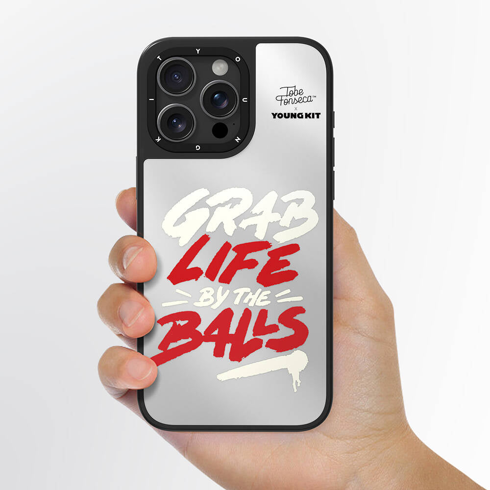 iPhone 15 Pro Kılıf Tobias Fonseca Tasarımlı Youngkit Mirror Kılıf