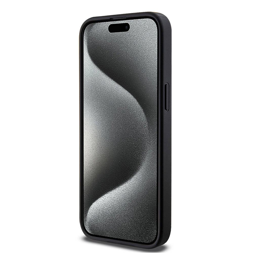 iPhone 15 Pro Max Kılıf Guess M-safe Şarj Özellikli PU Deri Desenli Metal Plaka Logolu Kılıf
