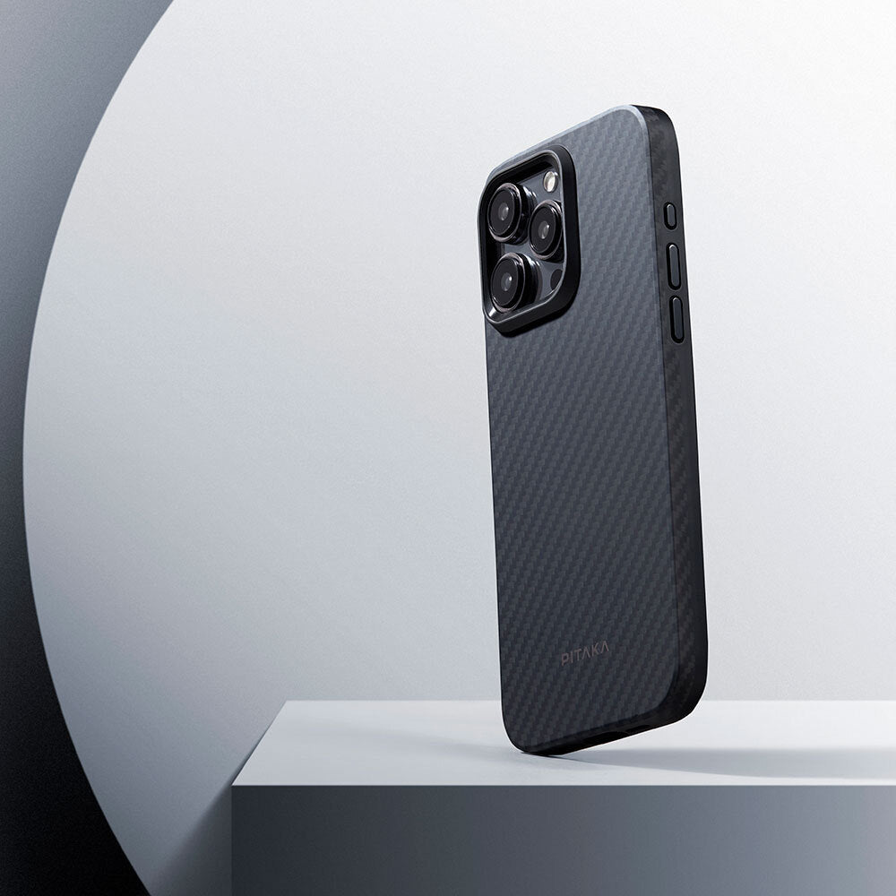 iPhone 15 Pro Max Kılıf M-safe Şarj Özellikli 1500D Aramid Karbon Fiber Pitaka Military-Grade Classic Serisi Black-Grey Twill Kılıf
