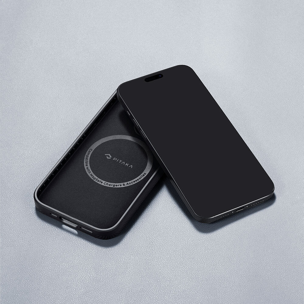 iPhone 15 Pro Max Kılıf M-safe Şarj Özellikli 600D Aramid Karbon Fiber Pitaka Military-Grade Classic Serisi Black-Grey Twill Kılıf