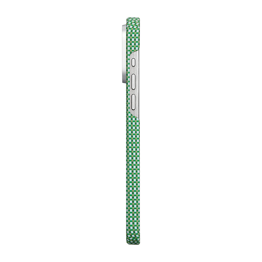 iPhone 15 Pro Max Kılıf M-safe Şarj Özellikli Aramid Karbon Fiber Pitaka Ultra-Slim Classic Serisi Forest Green Kılıf