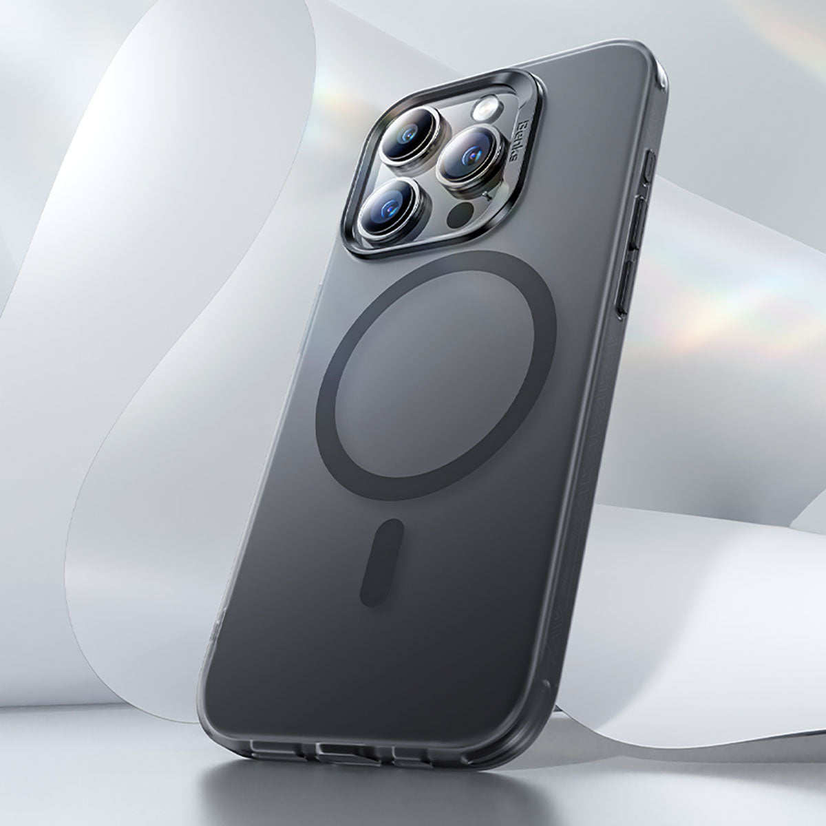 iPhone 15 Pro Max Kılıf M-safe Şarj Özellikli Benks Lucid Armor Kılıf