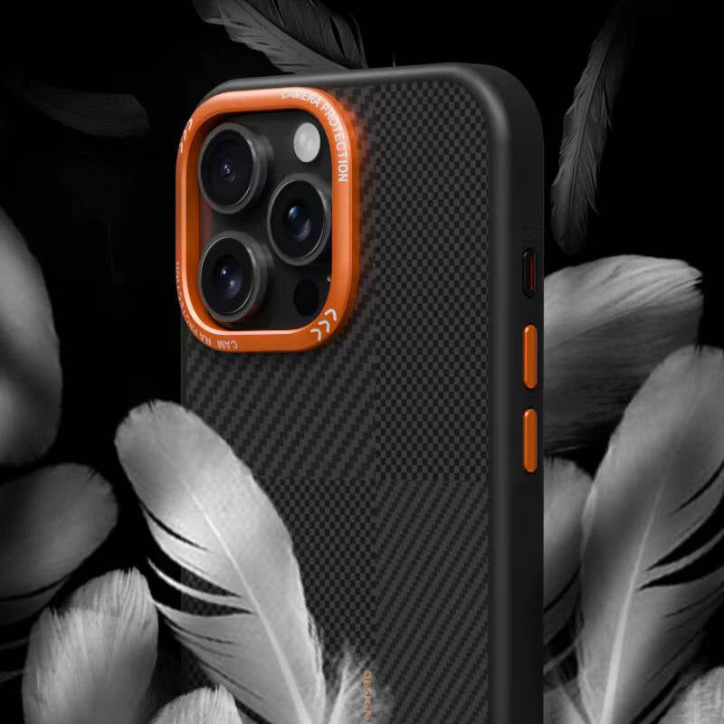iPhone 15 Pro Max Kılıf M-safe Şarj Özellikli Karbon Fiber Görünümlü Zore Kamp Kılıf