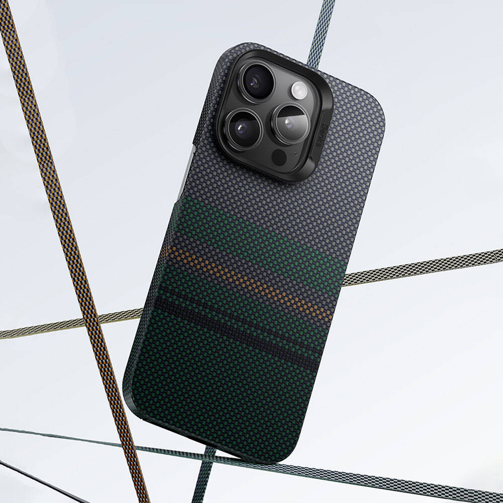 iPhone 15 Pro Max Kılıf M-safe Şarj Özellikli Karbon Fiber Tasarımlı Benks Aurora ArmorAir Kevlar Kılıf
