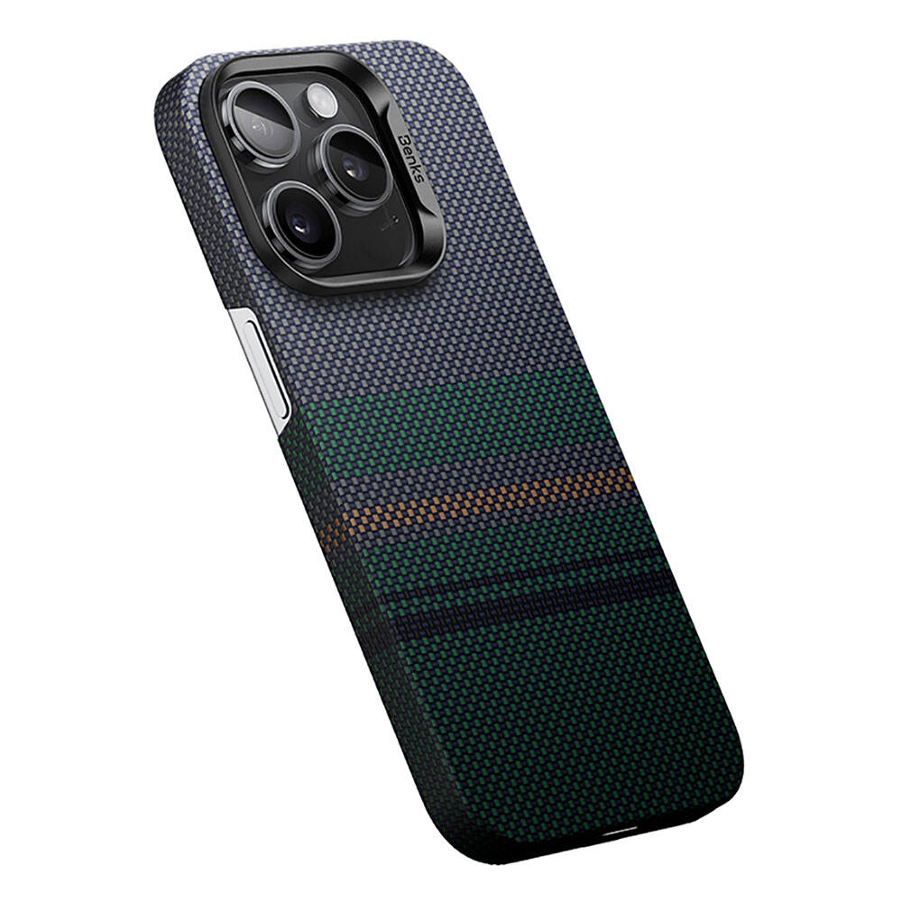 iPhone 15 Pro Max Kılıf M-safe Şarj Özellikli Karbon Fiber Tasarımlı Benks Aurora ArmorAir Kevlar Kılıf