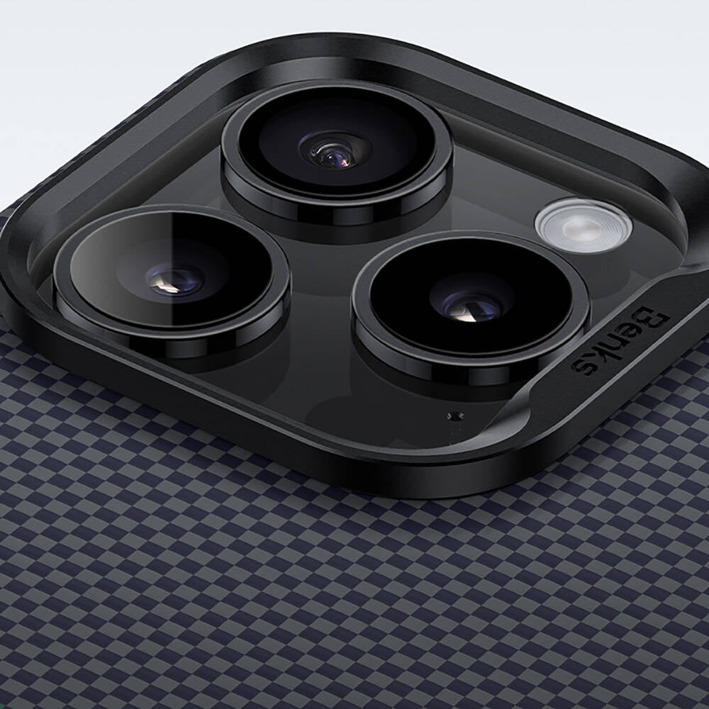 iPhone 15 Pro Max Kılıf M-safe Şarj Özellikli Karbon Fiber Tasarımlı Benks Aurora ArmorPro Kevlar Kılıf