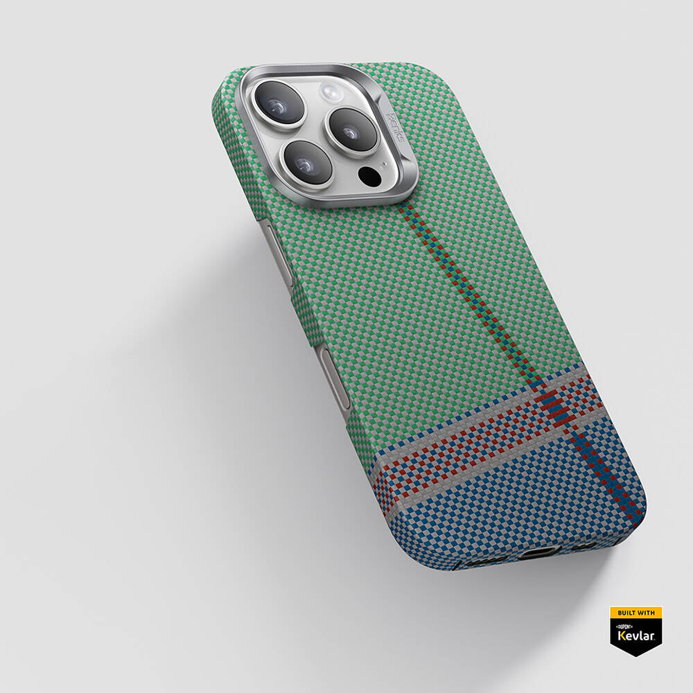 iPhone 15 Pro Max Kılıf M-safe Şarj Özellikli Karbon Fiber Tasarımlı Benks Passion Green ArmorAir Kevlar Kılıf
