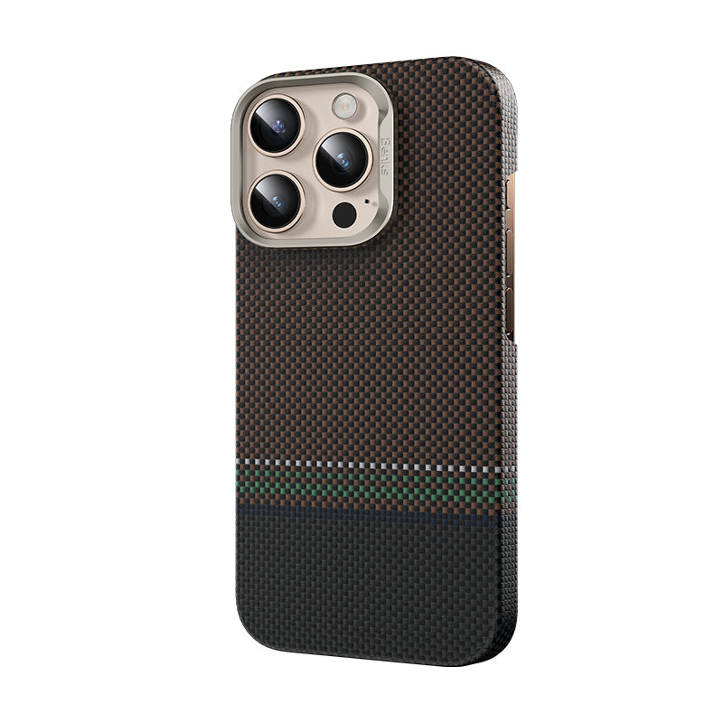 iPhone 15 Pro Max Kılıf M-safe Şarj Özellikli Karbon Fiber Tasarımlı Benks Prestige ArmorAir Kevlar Kılıf