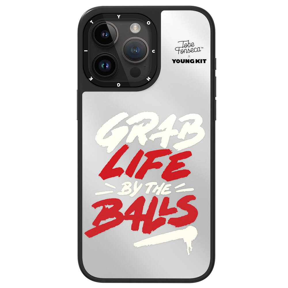 iPhone 15 Pro Max Kılıf Tobias Fonseca Tasarımlı Youngkit Mirror Kılıf