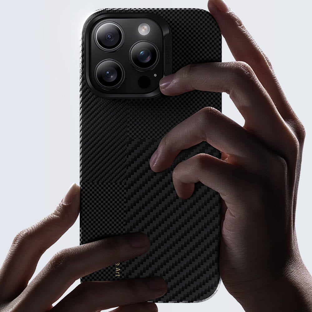 iPhone 16 Plus Kılıf M-safe Şarj Özellikli Karbon Fiber Benks Montage ArmorAir Kevlar Kılıf