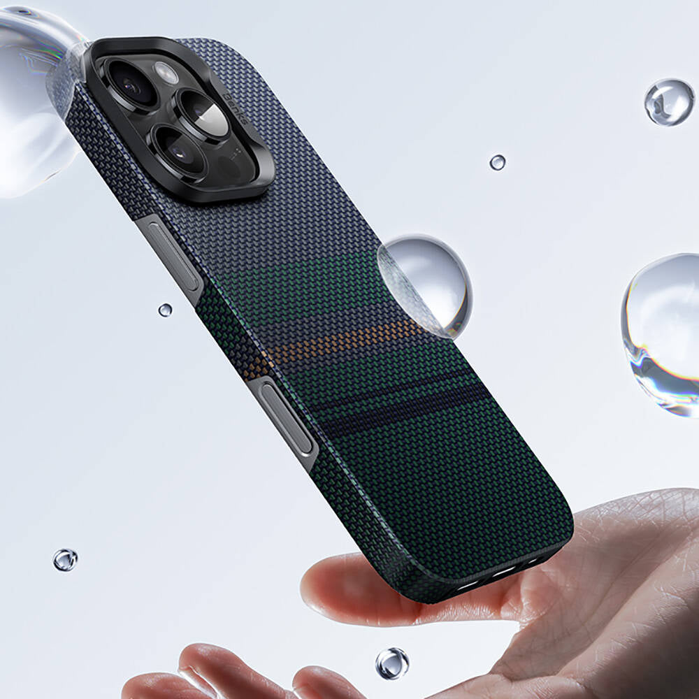 iPhone 16 Plus Kılıf M-safe Şarj Özellikli Karbon Fiber Tasarımlı Benks Aurora ArmorAir Kevlar Kılıf