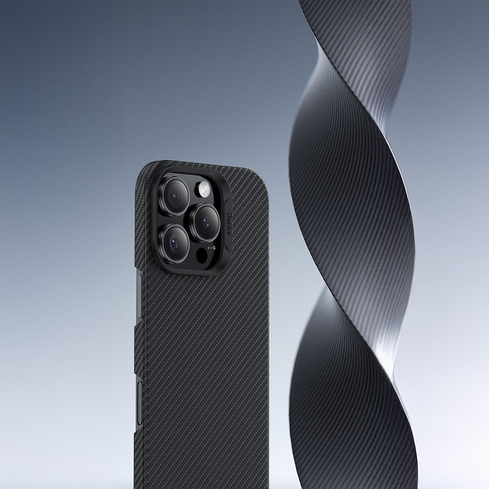 iPhone 16 Pro Kılıf Benks M-safe Şarj Özellikli Metal Kamera Çerçeveli Magnetik ArmorAir 600D Kevlar Karbon Fiber Kılıf