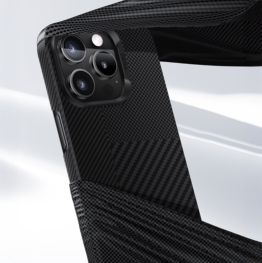 iPhone 16 Pro Kılıf M-safe Şarj Özellikli Karbon Fiber Metal Kamera Çerçeveli Benks Montage ArmorAir Kevlar Kılıf